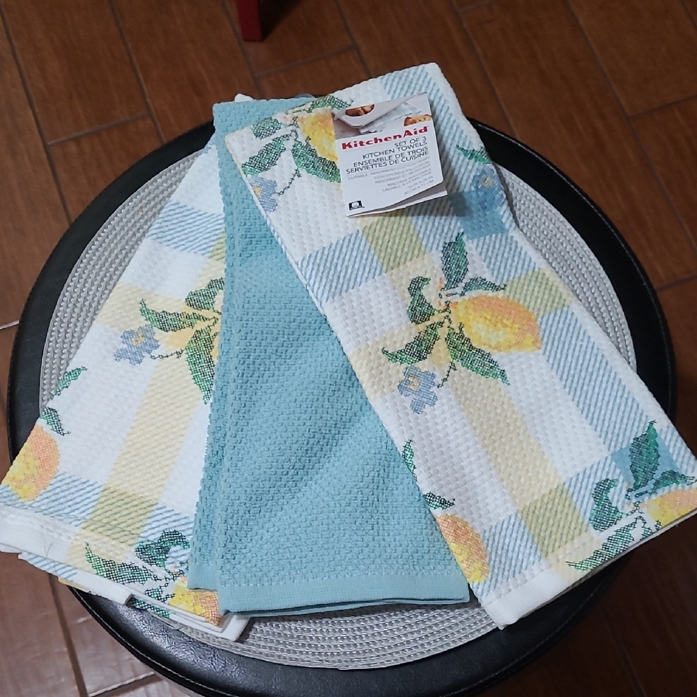 KitchenAid Towels